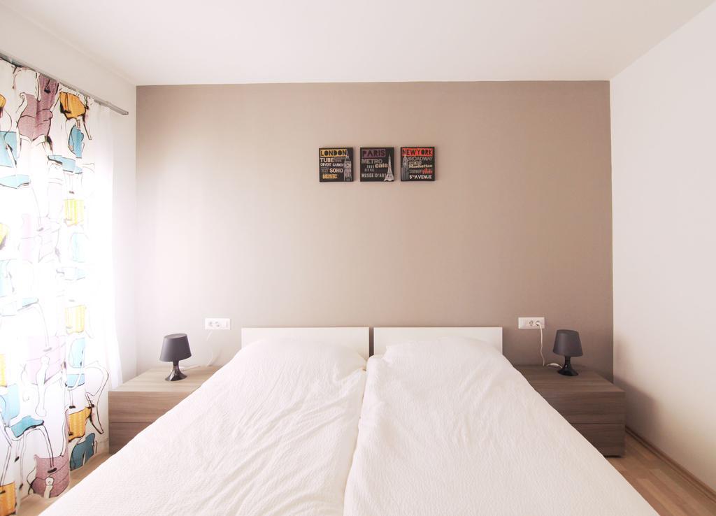 Apartment Vita Funtana Rum bild